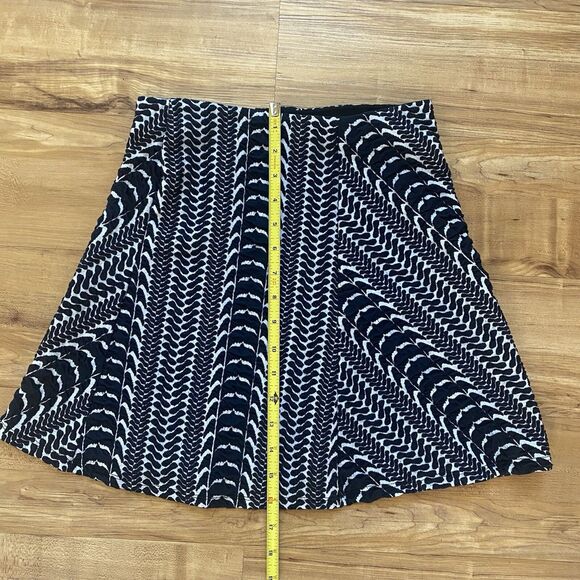 ZARA S Trafaluc Jacquard Skater Texture Pull On Geo Mini Skirt Black Stretch Y2K - Picture 9 of 10